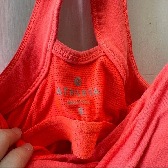 Athleta Jaya athletic tank top women's small with built in bra & removable cups - Picture 5 of 6